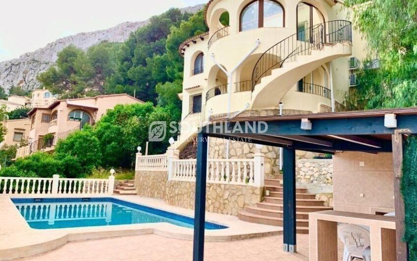 Villa Estilo Mediterraneo con Vista al Mar en Calpe Alicante Costa Blanca 260 m2 4 dormitorios