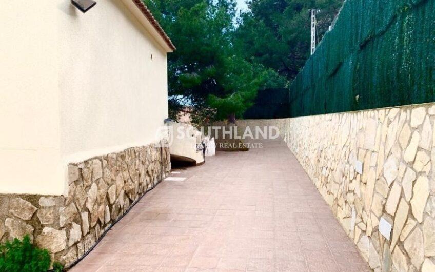 Villa Estilo Mediterraneo con Vista al Mar en Calpe Alicante Costa Blanca 260 m2 4 dormitorios