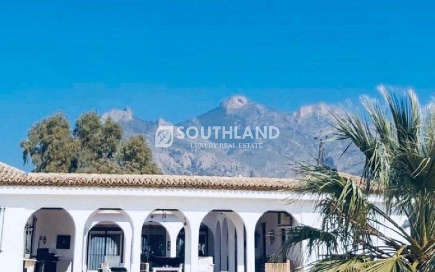 Magnifica Villa Finca en Busot El Campello Alicante Costa Blanca de 615 m2 sobre parcela de 10.800 m2 con espectaculares vistas