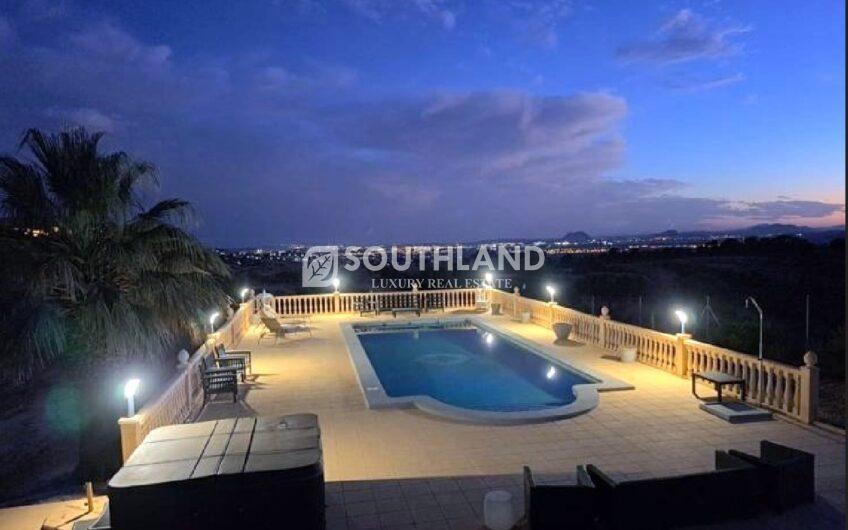 Magnifica Villa Finca en Busot El Campello Alicante Costa Blanca de 615 m2 sobre parcela de 10.800 m2 con espectaculares vistas