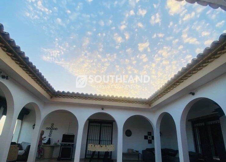 Magnifica Villa Finca en Busot El Campello Alicante Costa Blanca de 615 m2 sobre parcela de 10.800 m2 con espectaculares vistas